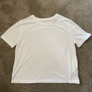Women’s Gap Fit workout t-shirt